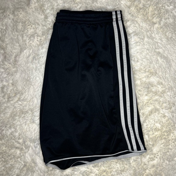 Adidas shorts size XL black with the 3 stripes 3 total pairs exactly the same - Picture 4 of 5